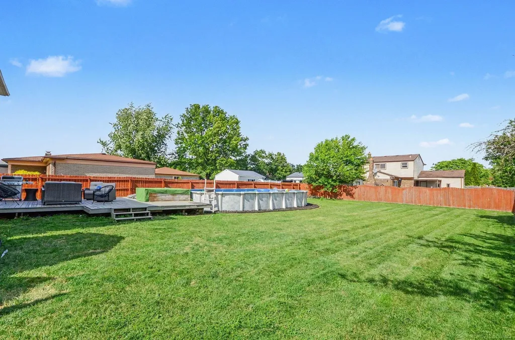 4489 Count Court Sterling Heights City MI 48310
