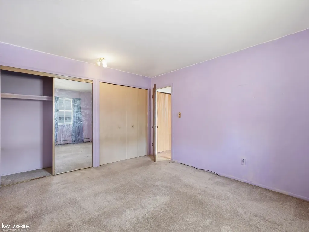 21382 Beaconsfield Street St. Clair Shores City MI 48080