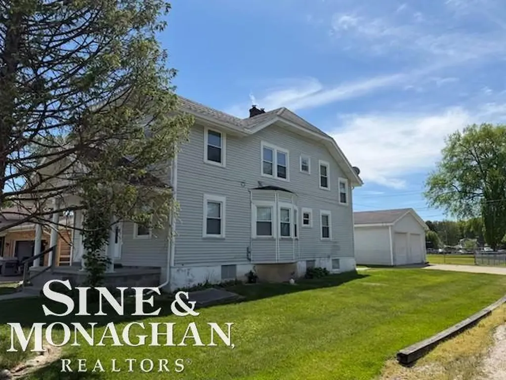 1502-1504 Connecticut Avenue Marysville City MI 48040