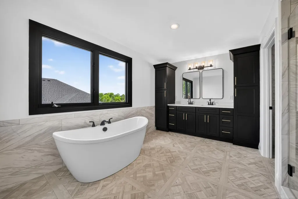 56681 Via Toscana Street Macomb Township MI 48042