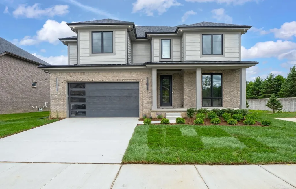 56681 Via Toscana Street Macomb Township MI 48042