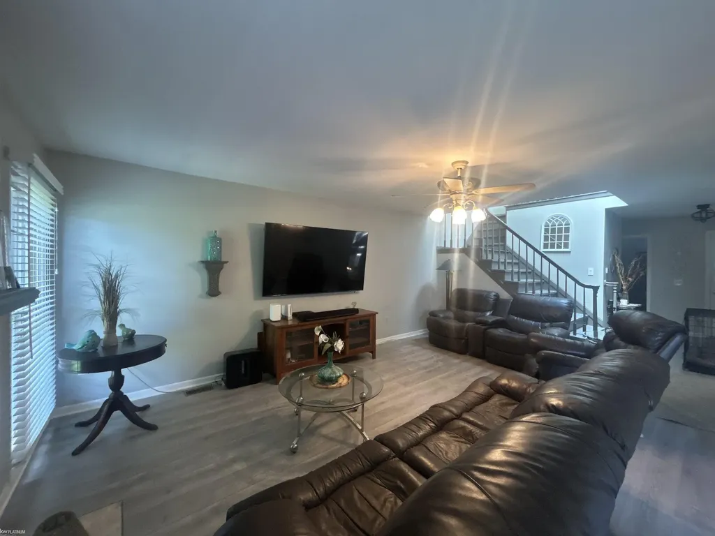 49283 Ashley Court Shelby Charter Township MI 48315