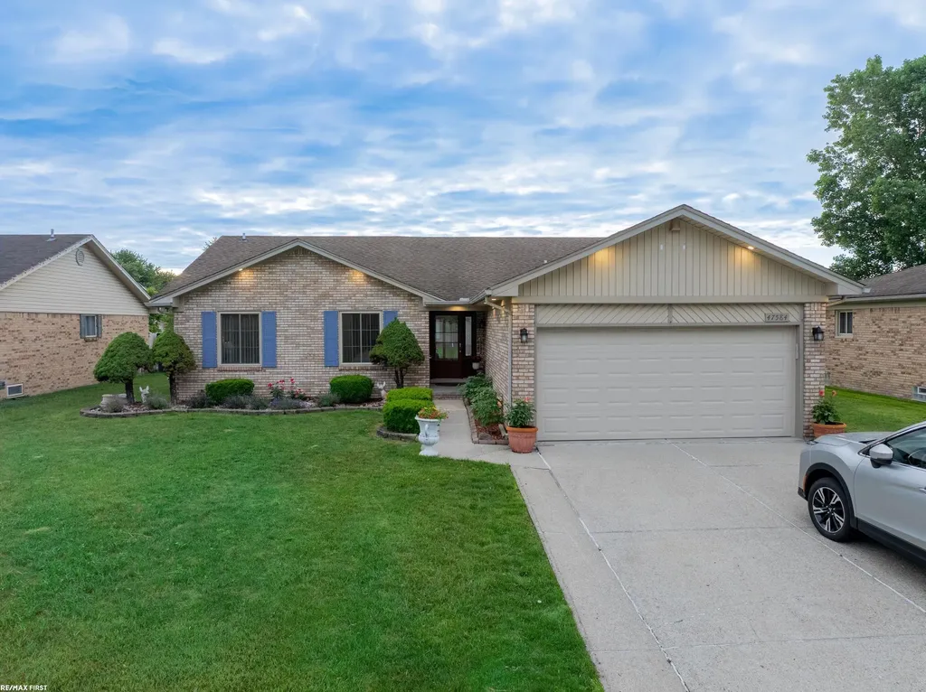 47584 Mount Vesuvius Drive Macomb Township MI 48044