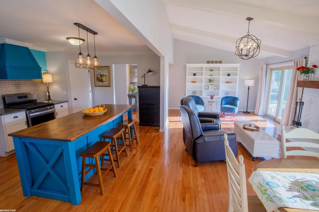 47584 Mount Vesuvius Drive Macomb Township MI 48044