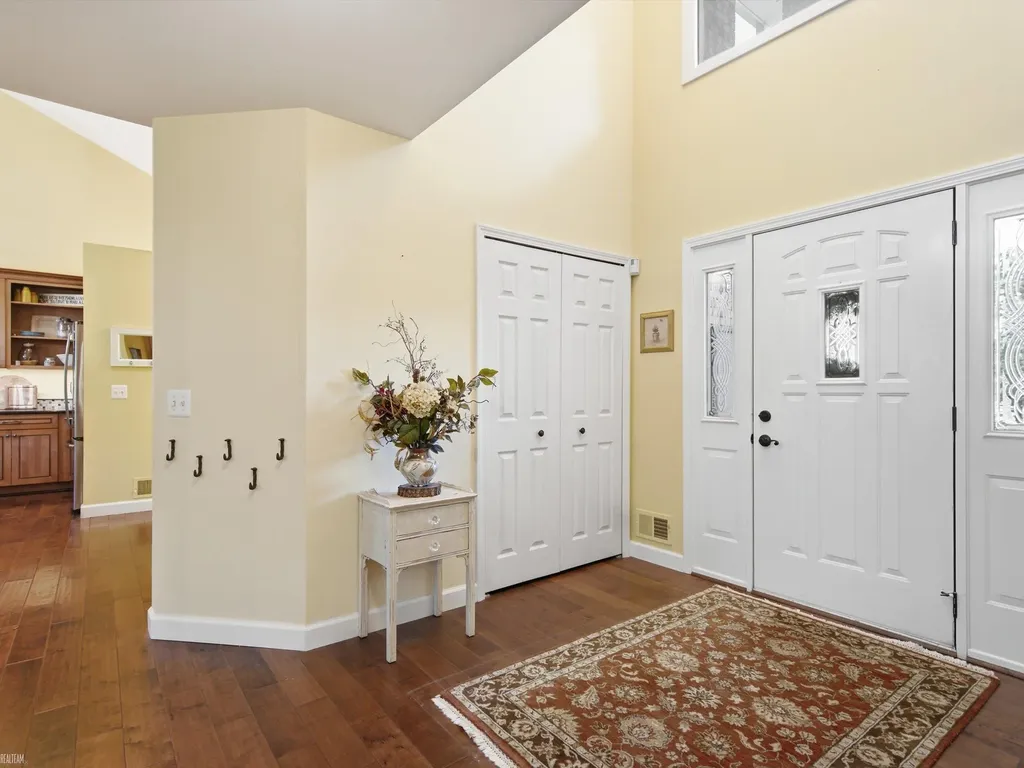 18036 N Lauren Drive Clinton Charter Township MI 48038