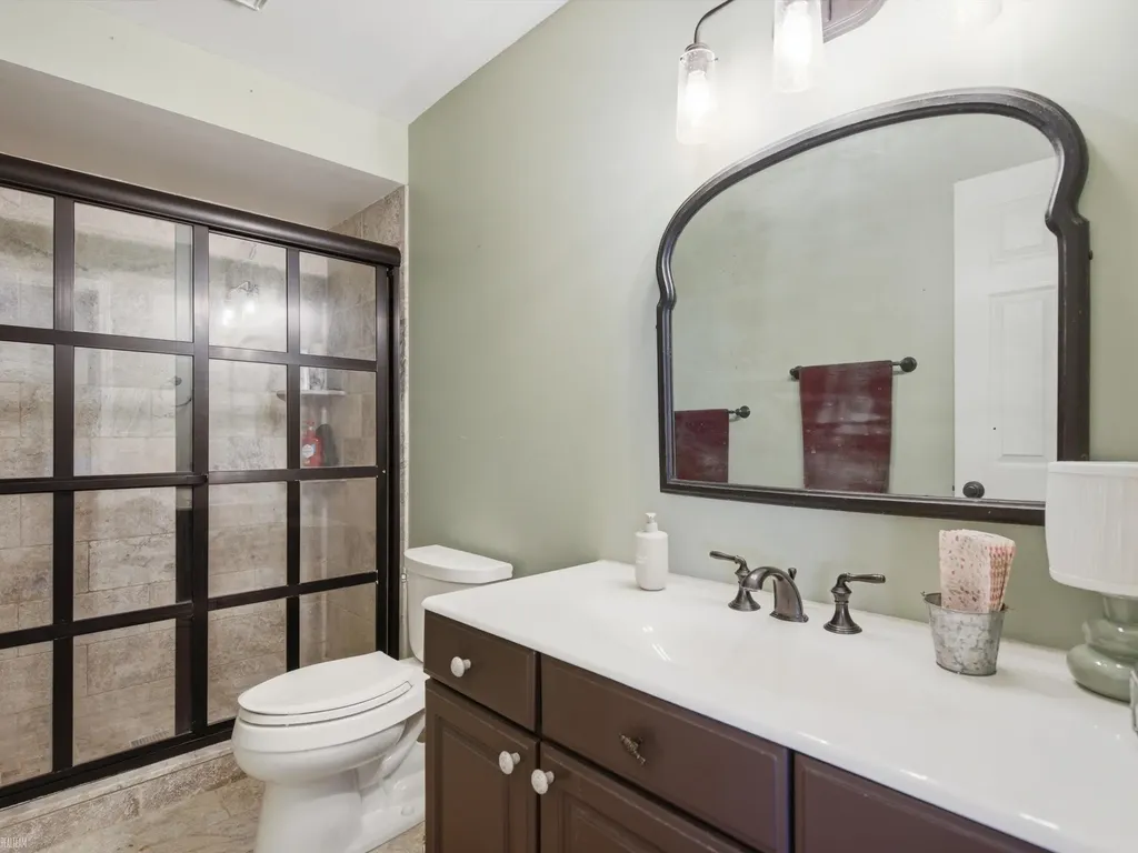 18036 N Lauren Drive Clinton Charter Township MI 48038