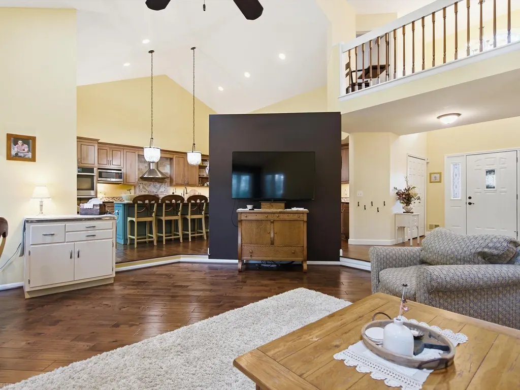 18036 N Lauren Drive Clinton Charter Township MI 48038