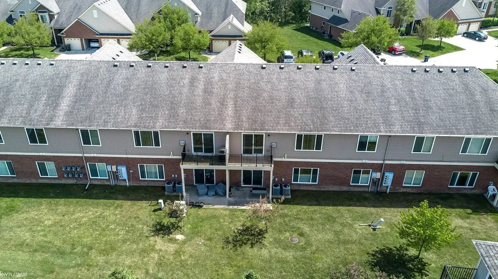 14225 Shadywood Drive Sterling Heights City MI 48312