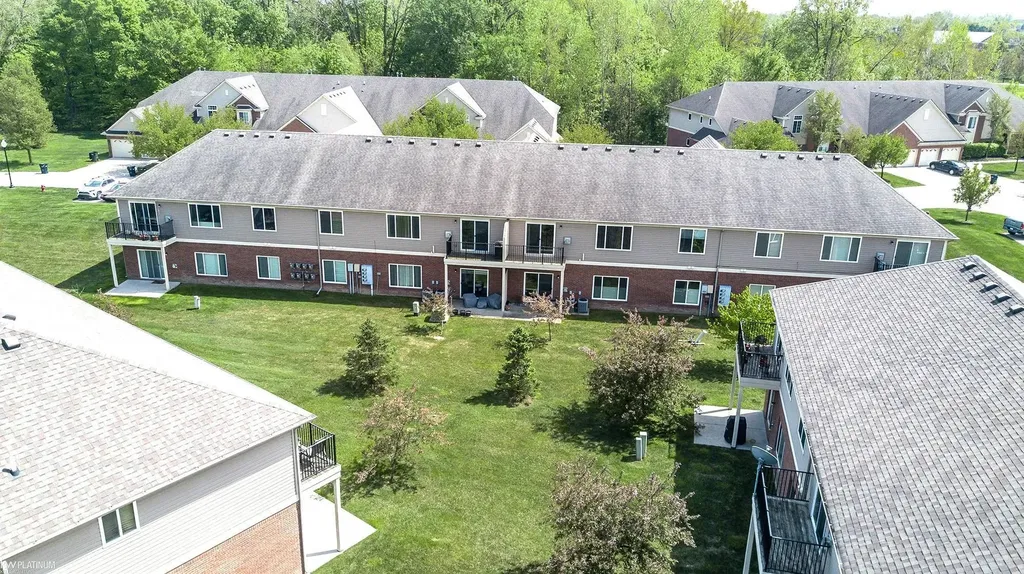 14225 Shadywood Drive Sterling Heights City MI 48312