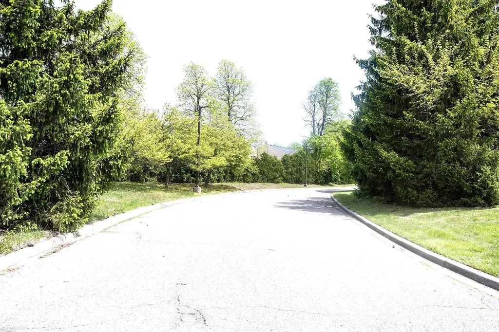 14225 Shadywood Drive Sterling Heights City MI 48312