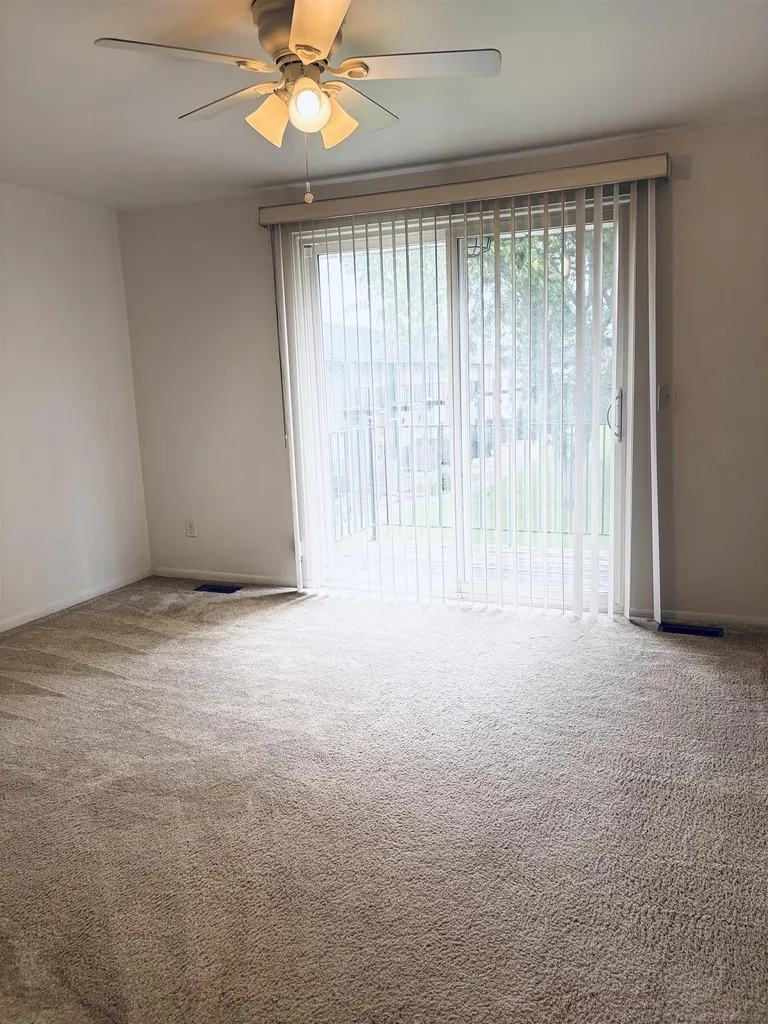 4384 15 Mile Road Sterling Heights City MI 48310
