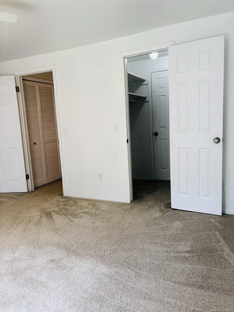 4384 15 Mile Road Sterling Heights City MI 48310