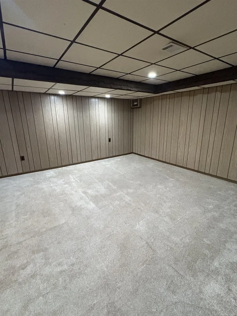 4384 15 Mile Road Sterling Heights City MI 48310