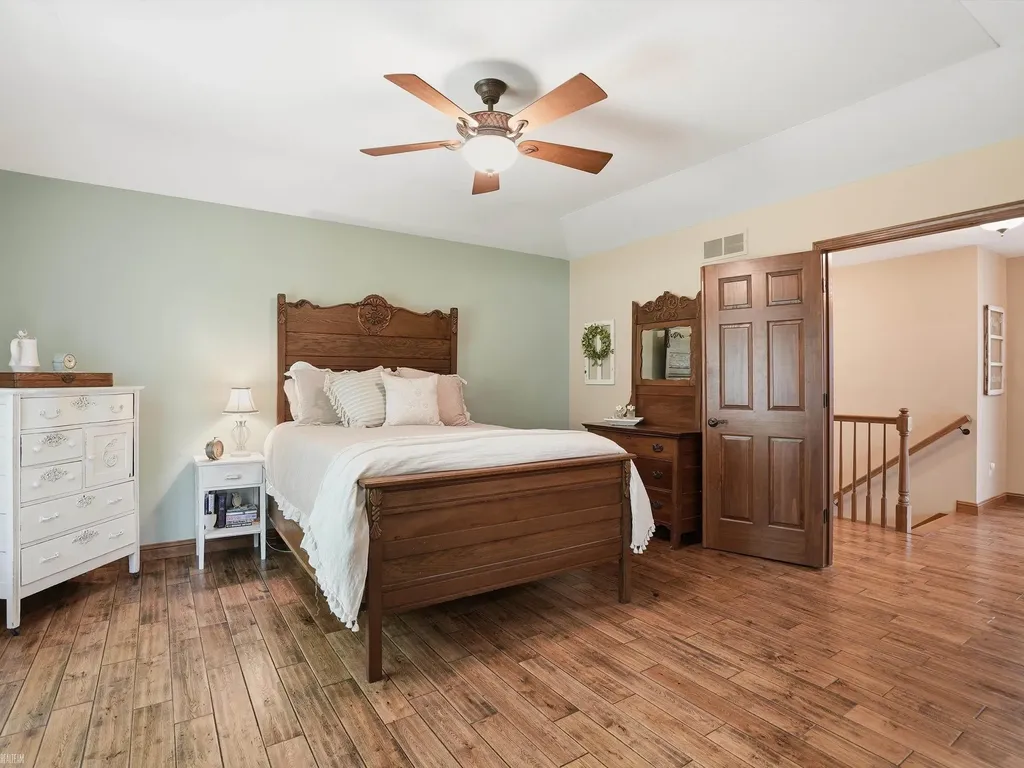 42199 Kyle Drive Clinton Charter Township MI 48038