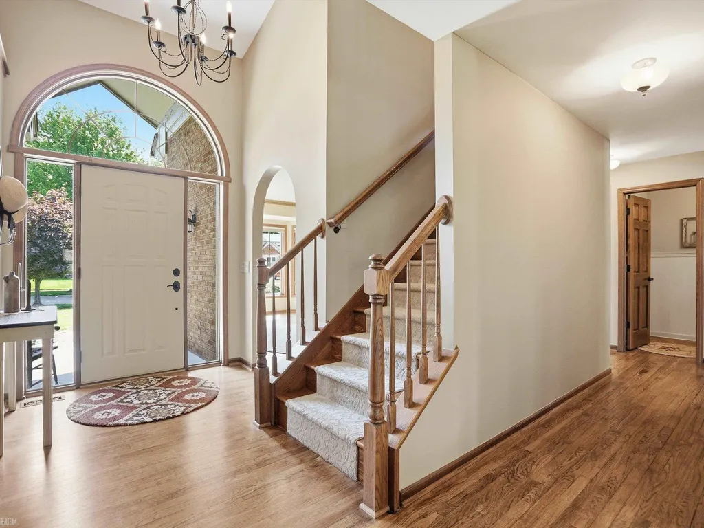 42199 Kyle Drive Clinton Charter Township MI 48038