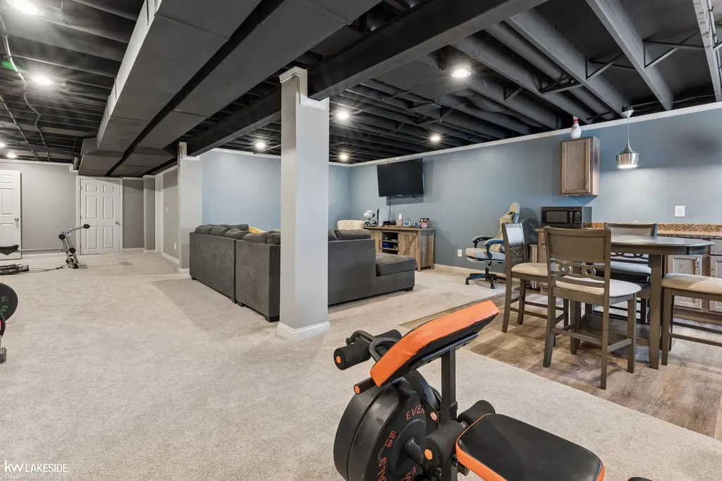 18202 Tiger Drive Macomb Township MI 48042