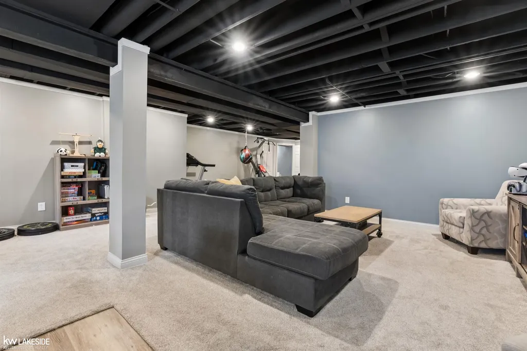 18202 Tiger Drive Macomb Township MI 48042