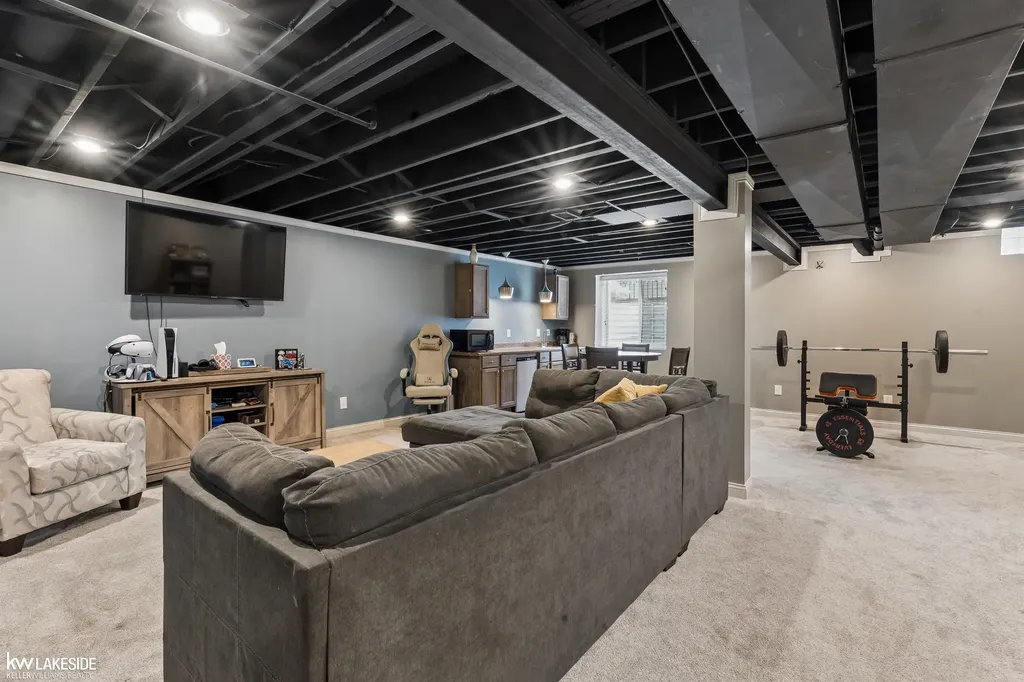 18202 Tiger Drive Macomb Township MI 48042