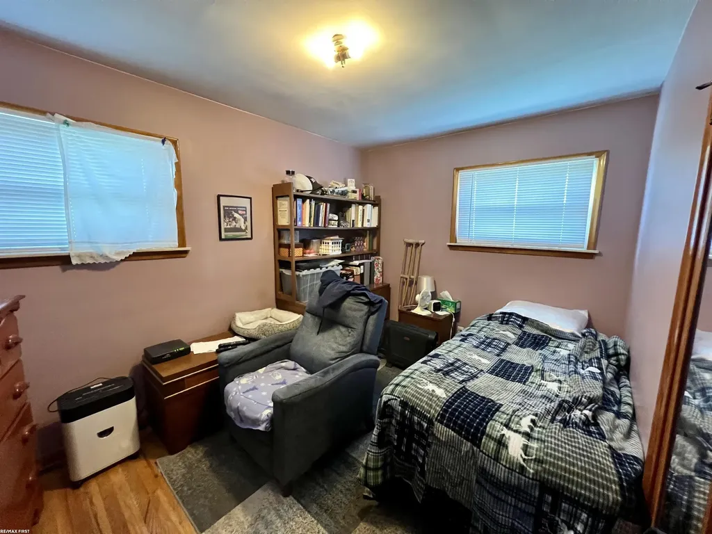 16624 Bettmar Street Roseville City MI 48066