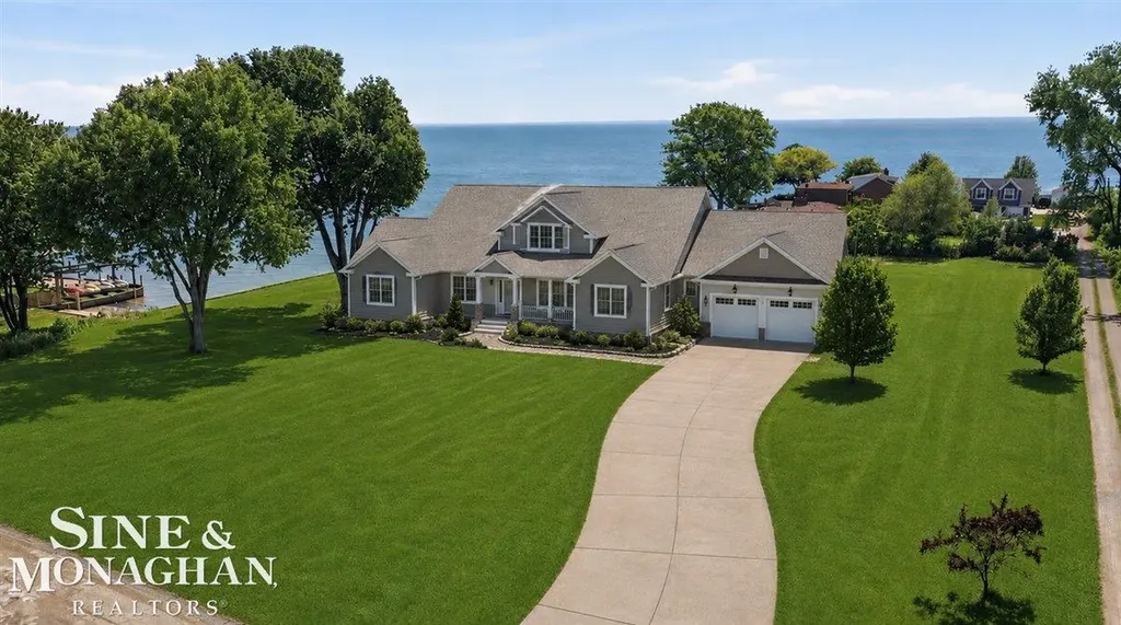 35190 Jeffers Court Harrison Charter Township MI 48045