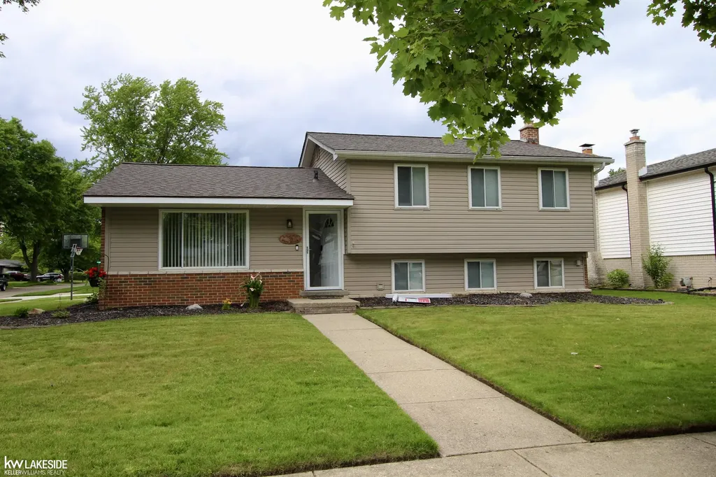 14109 Mary Grove Drive Sterling Heights City MI 48313