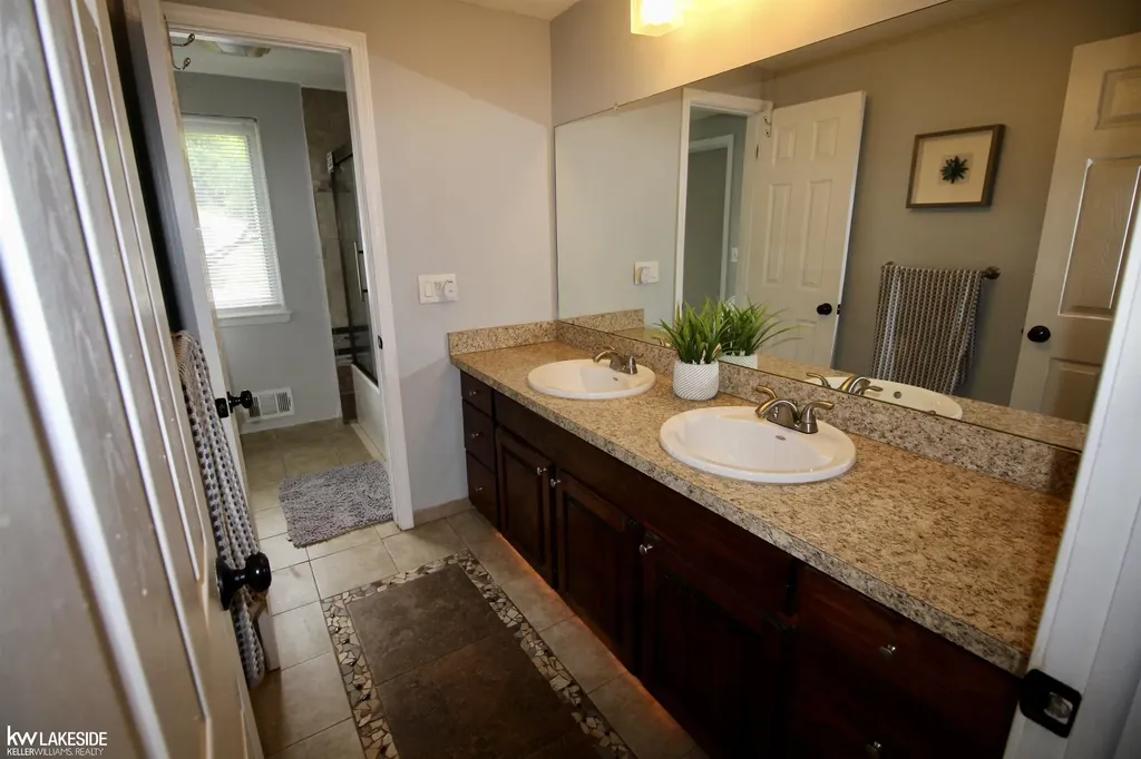 14109 Mary Grove Drive Sterling Heights City MI 48313