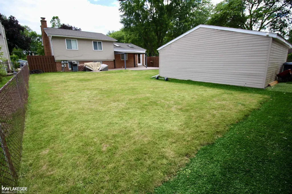 14109 Mary Grove Drive Sterling Heights City MI 48313