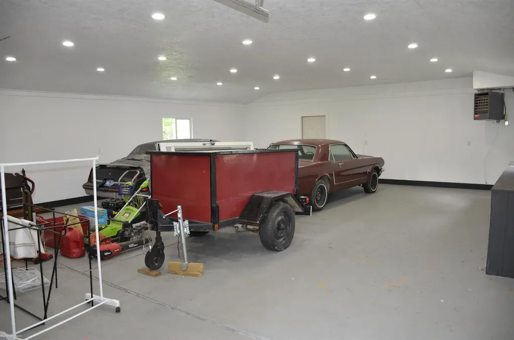 50400 Fairchild Road Chesterfield Township MI 48051