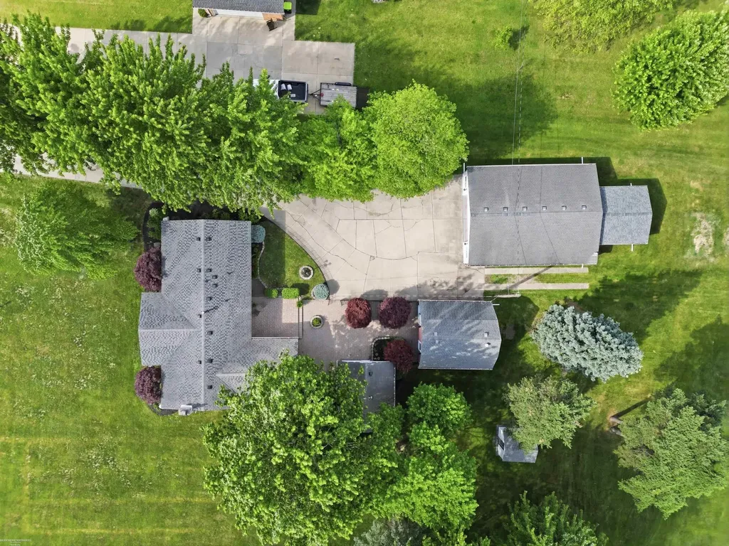 50400 Fairchild Road Chesterfield Township MI 48051