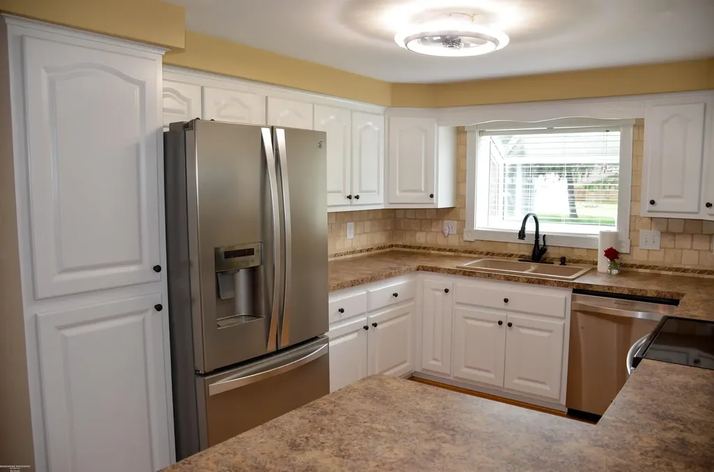 50400 Fairchild Road Chesterfield Township MI 48051