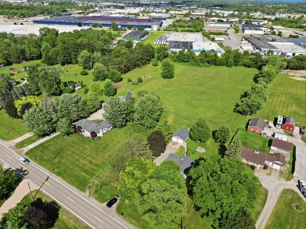 50400 Fairchild Road Chesterfield Township MI 48051
