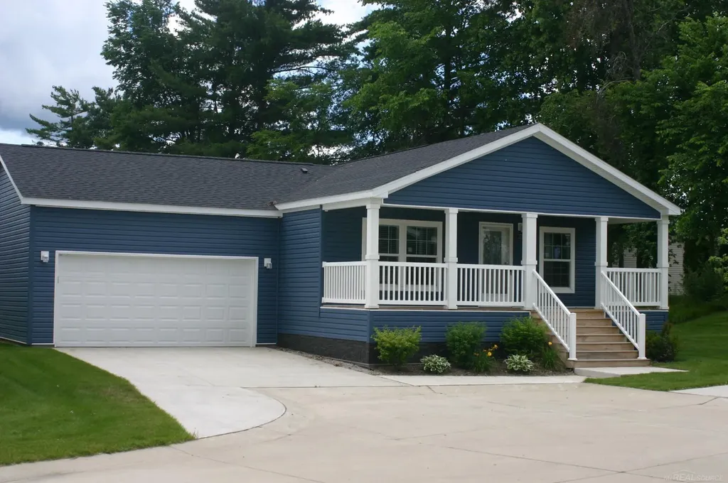 2756 Naples Court Lapeer Township MI 48446