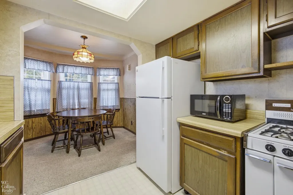2446 Harvard Road Berkley City MI 48072