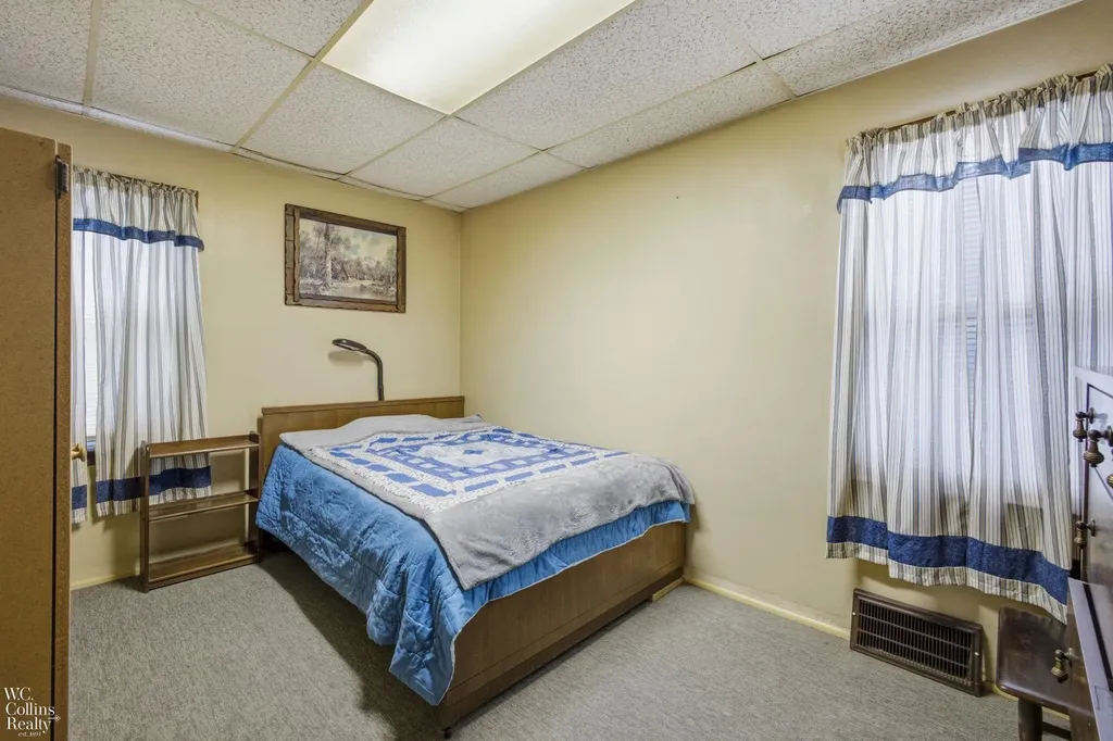 2446 Harvard Road Berkley City MI 48072
