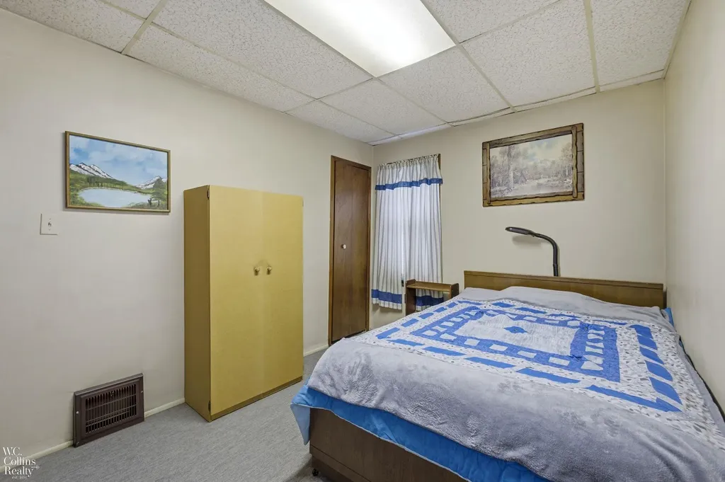2446 Harvard Road Berkley City MI 48072