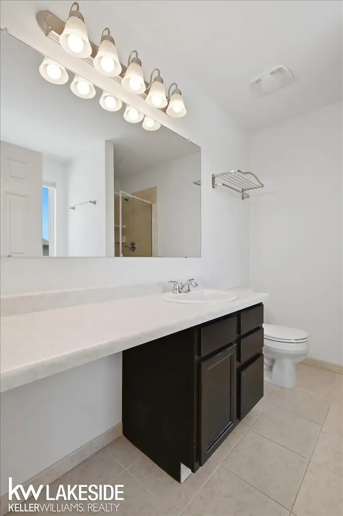 21965 Bellewood Drive Macomb Township MI 48044