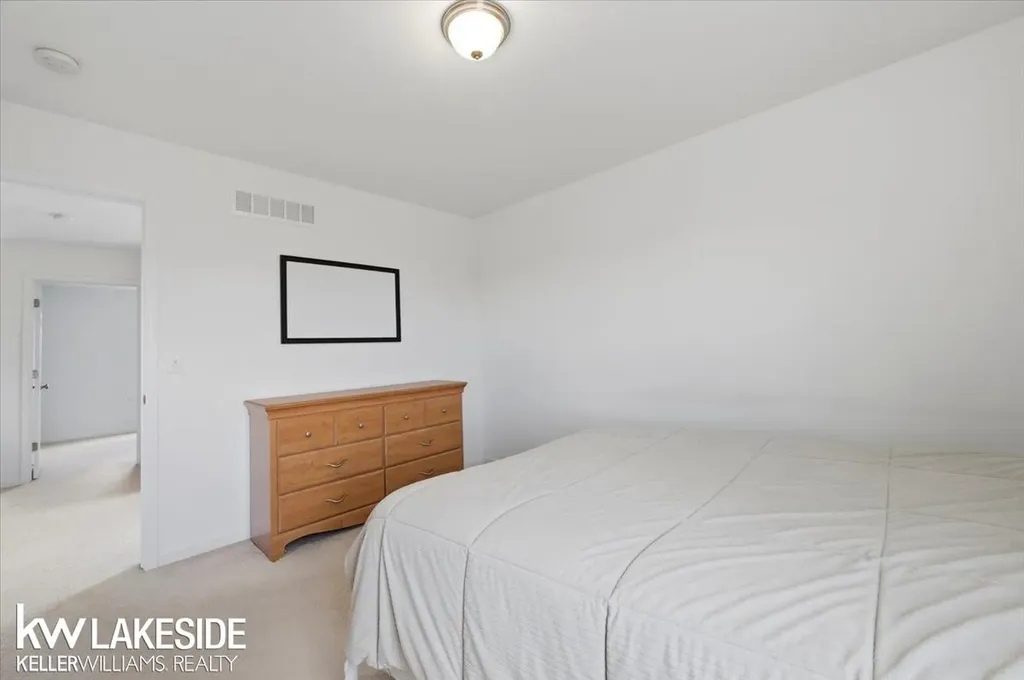 21965 Bellewood Drive Macomb Township MI 48044
