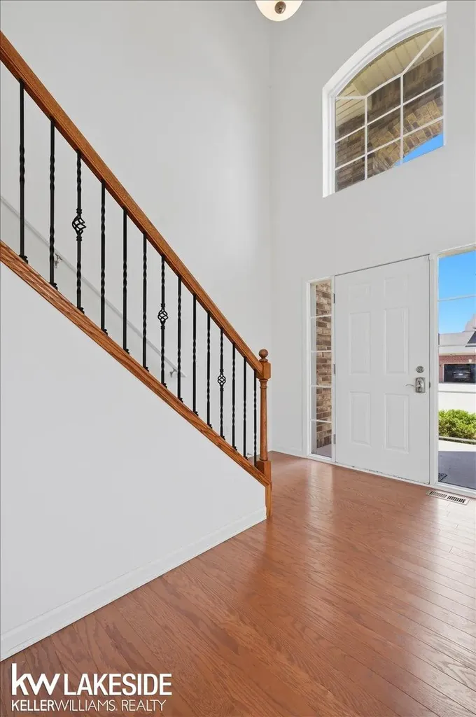 21965 Bellewood Drive Macomb Township MI 48044