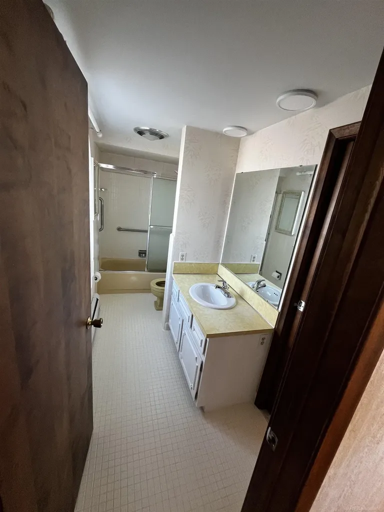 39375 E. Archer Street Harrison Charter Township MI 48045