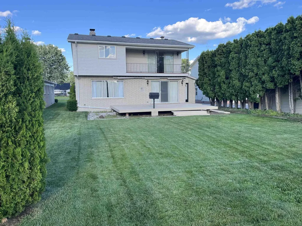 39375 E. Archer Street Harrison Charter Township MI 48045