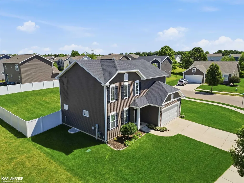 3208 Hill Hollow Lane Howell Township MI 48855
