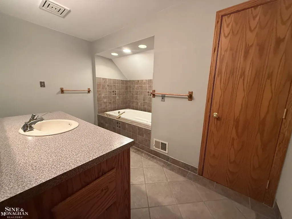 2218 St. Clair Highway East China Township MI 48054