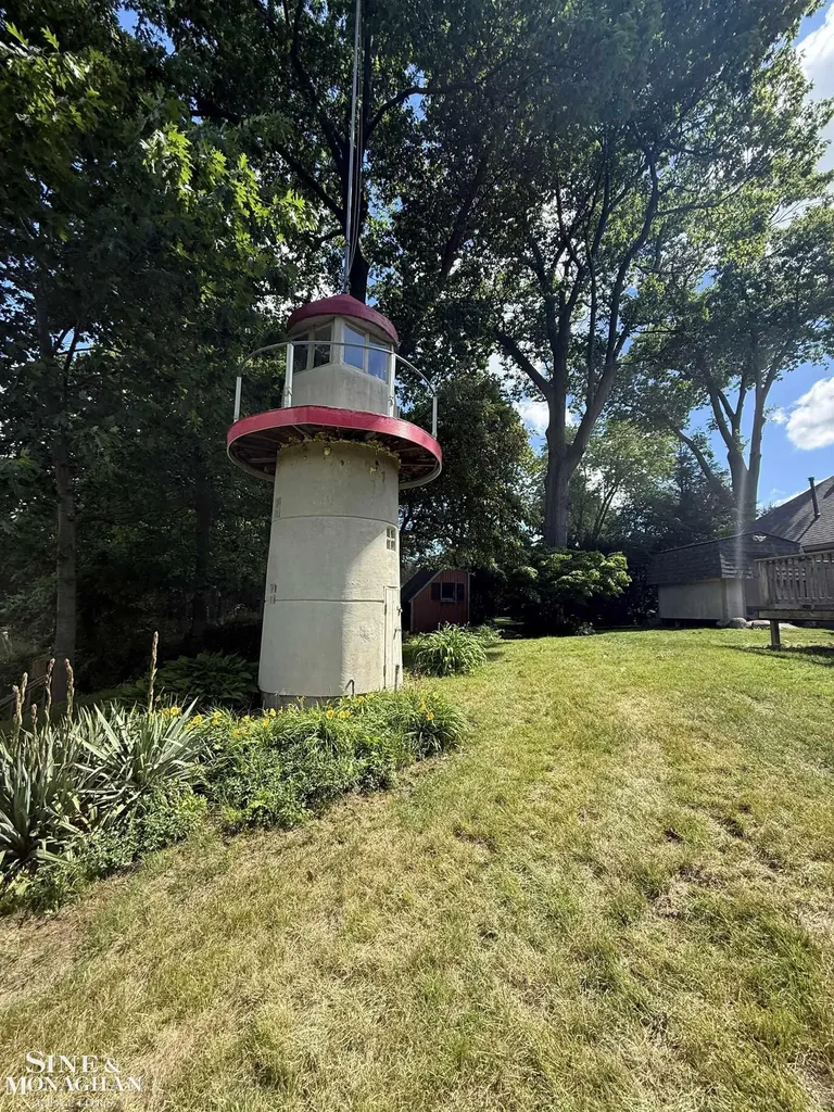 2218 St. Clair Highway East China Township MI 48054