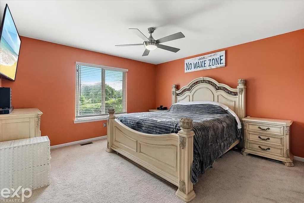 47645 Burlingame Drive Chesterfield Township MI 48047