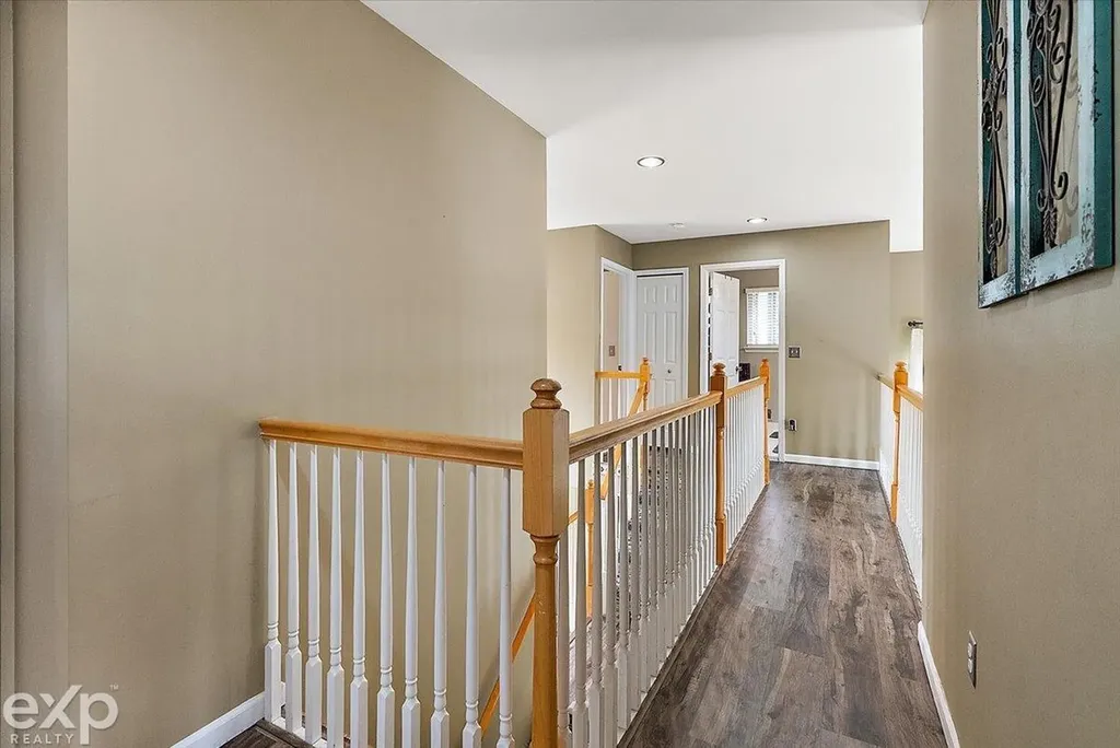 47645 Burlingame Drive Chesterfield Township MI 48047