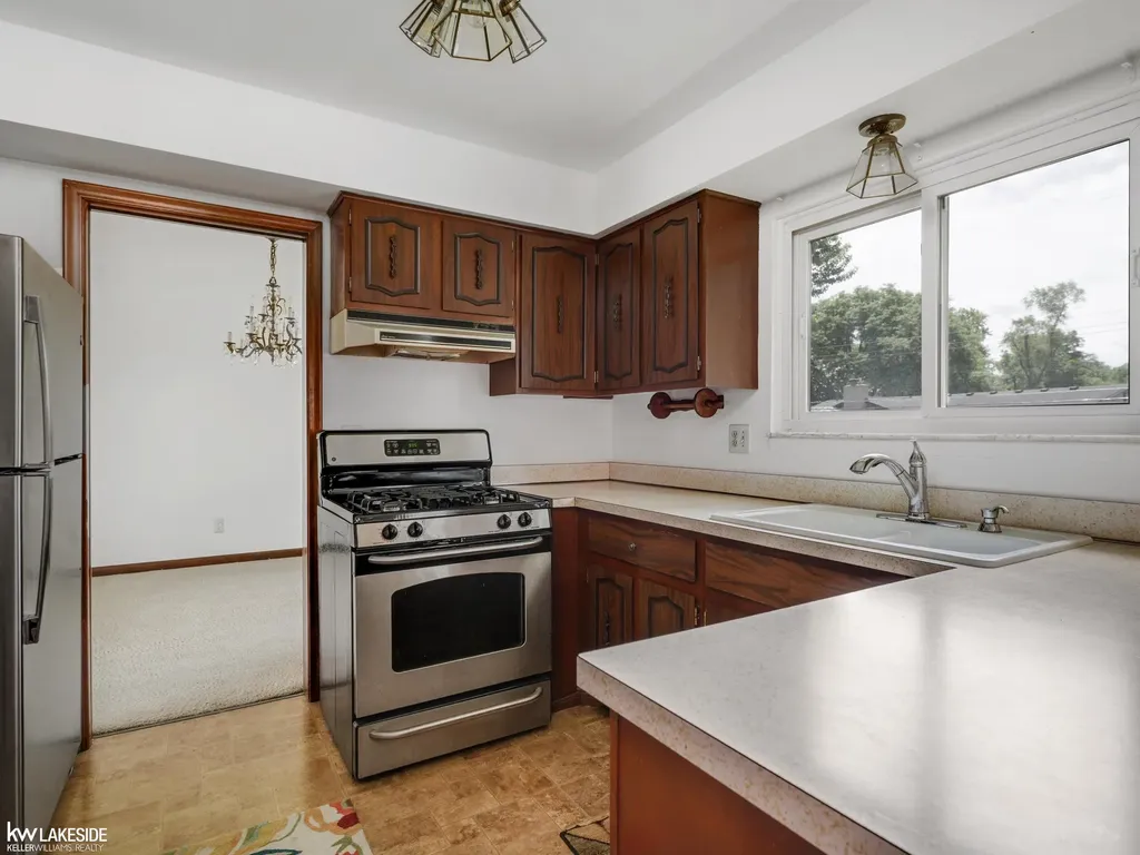 35385 Bobcean Road Clinton Charter Township MI 48035