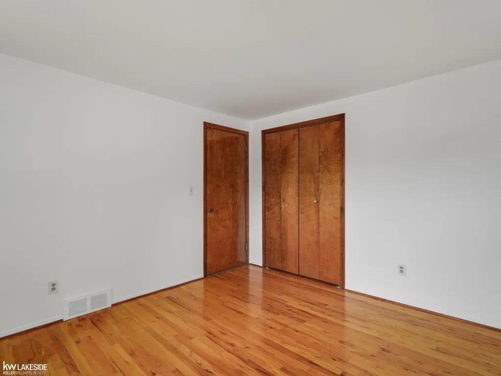 35385 Bobcean Road Clinton Charter Township MI 48035