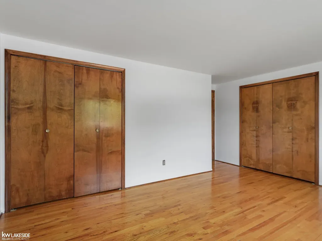 35385 Bobcean Road Clinton Charter Township MI 48035