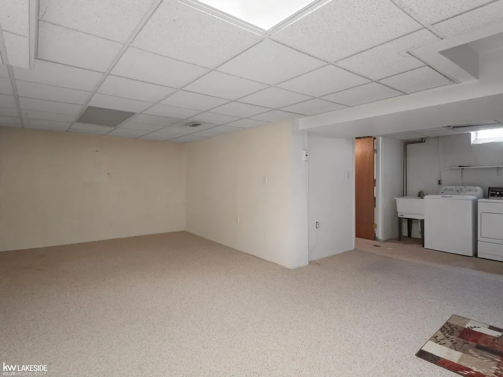 35385 Bobcean Road Clinton Charter Township MI 48035