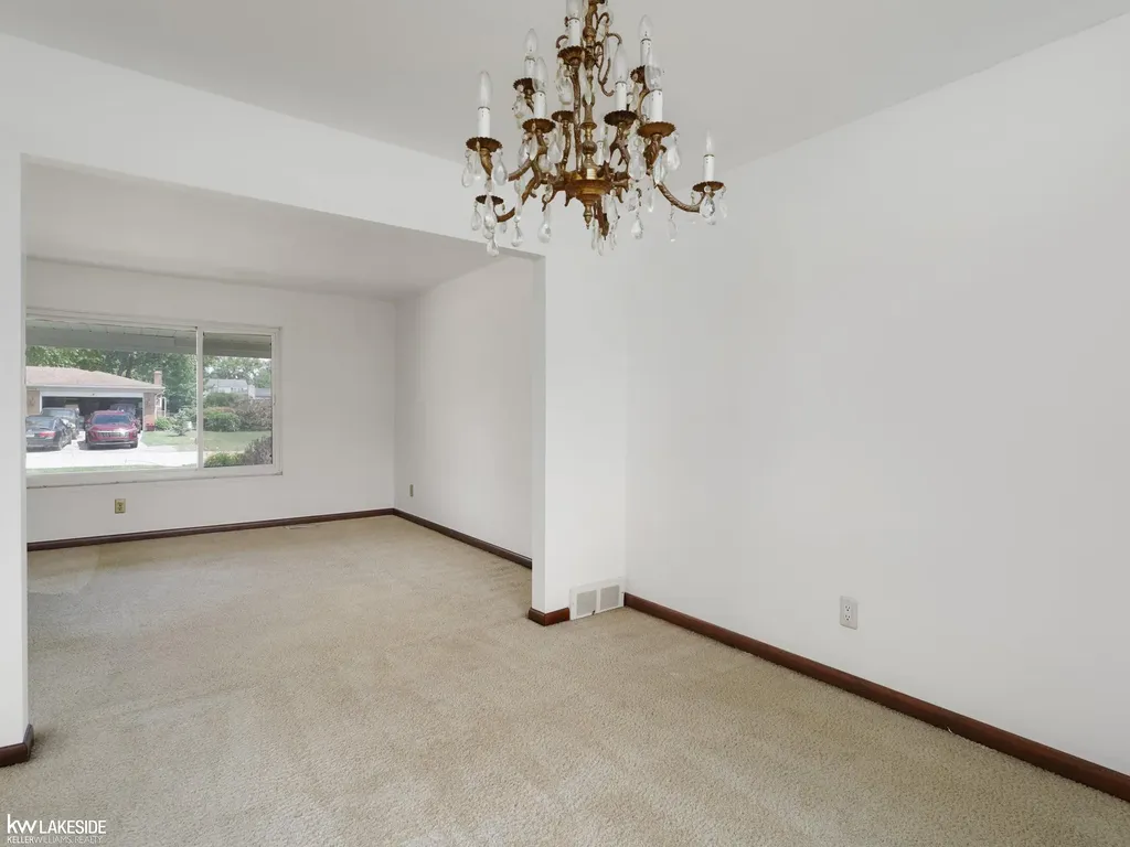 35385 Bobcean Road Clinton Charter Township MI 48035